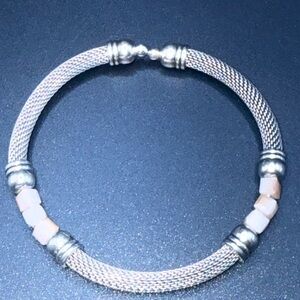 Source Unknown Silver Mesh Tube Bracelet with Peach Beads